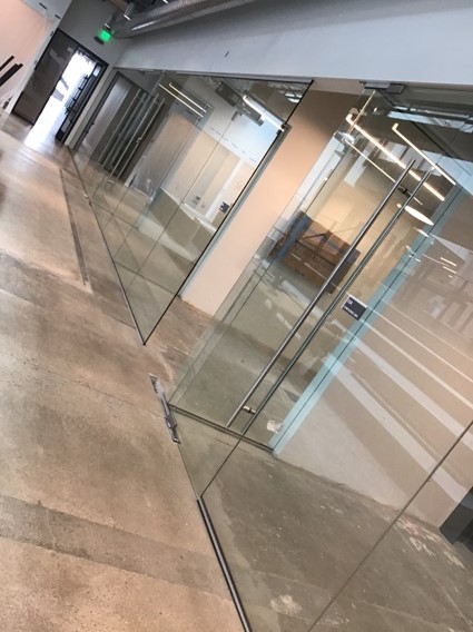 Read more about the article 8 Types of Interior Glass to Talk to a Bel Air Glass Specialist About