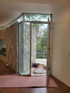 Read more about the article Broken Glass: The Dos and Don’ts